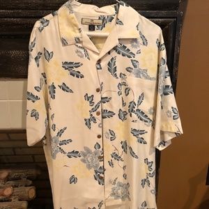 Tommy Bahama Button Down Short Sleeve